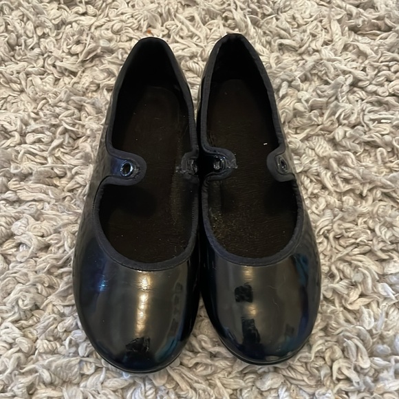 ABT Spotlights Tap Shoes - Picture 2 of 5